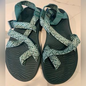 Chaco z2 women’s classic green and white